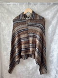 Poncho med striber