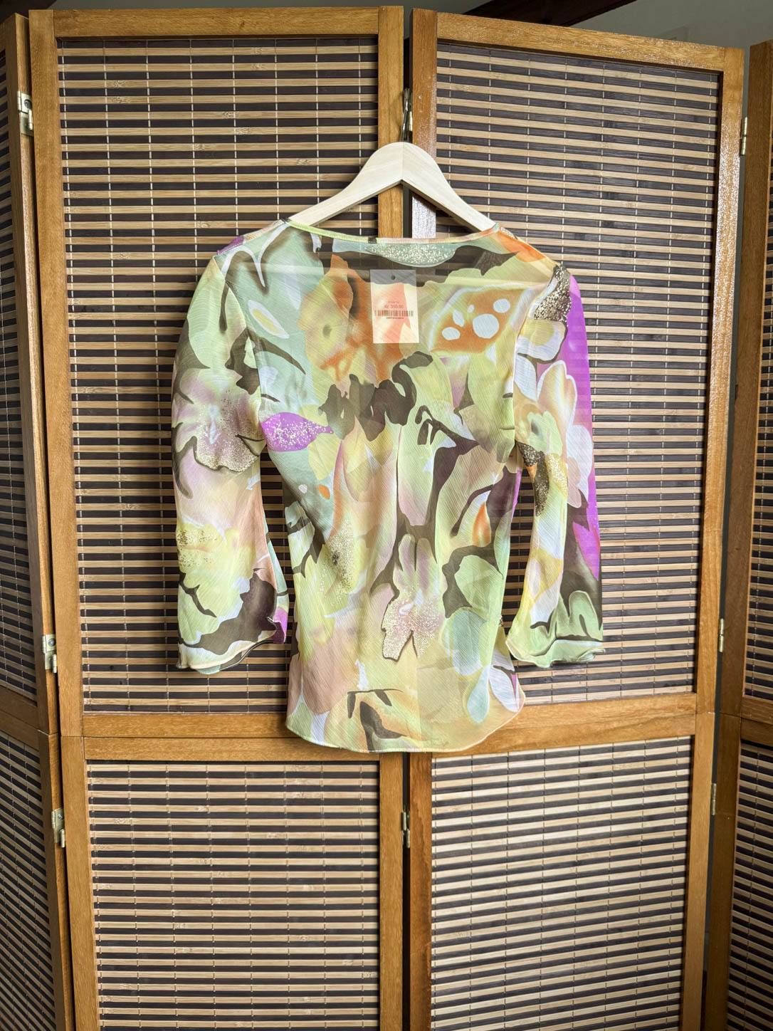 Blomstret bluse