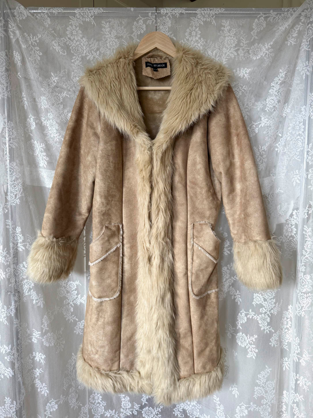 Lys Faux Shearlingjakke