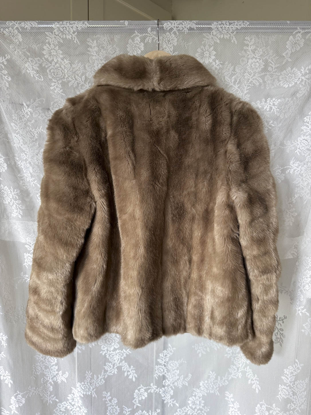 Kort Faux Fur Jakke