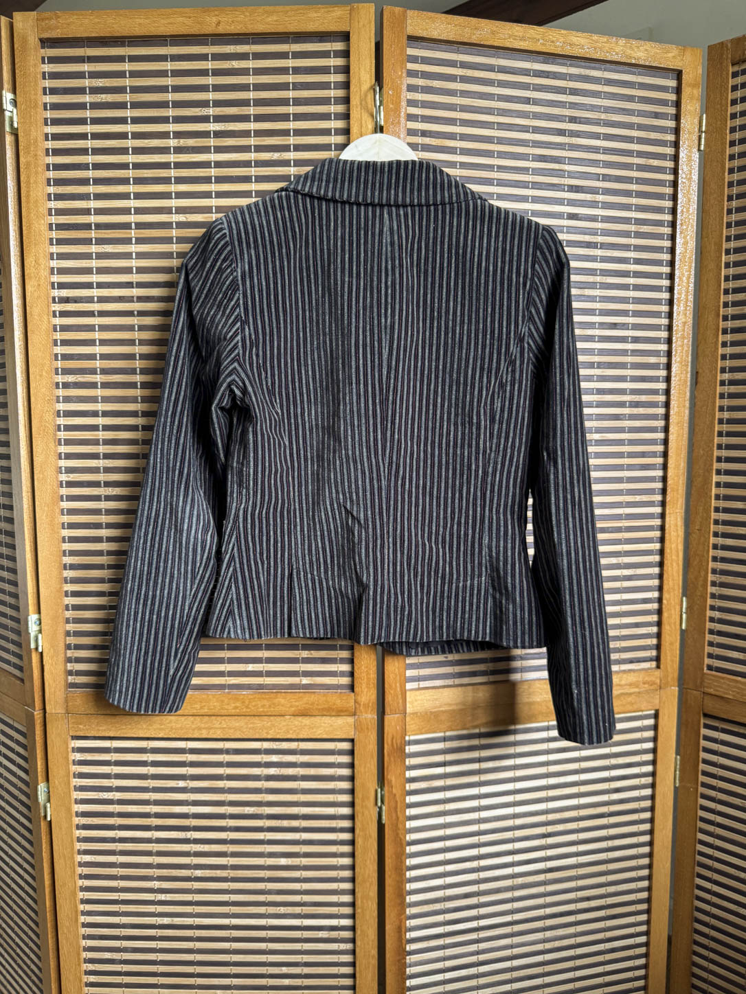 Stribet velourblazer