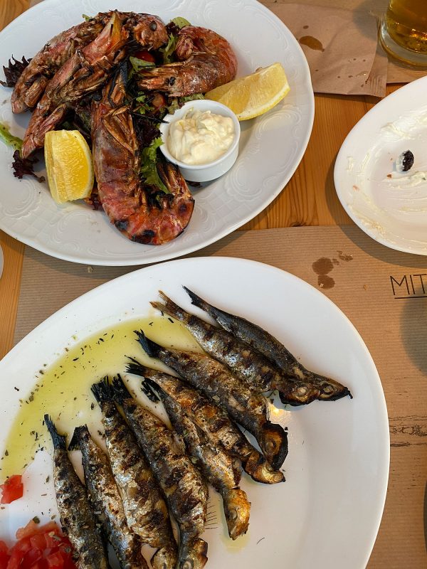 Rejseguide Agia Marina, Mitsos restaurant sea food