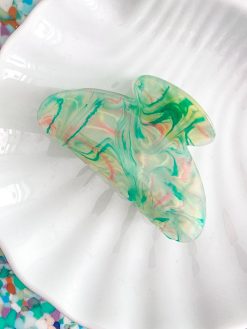 Grøn og lyserød marmoreret hårklemme fra sistie