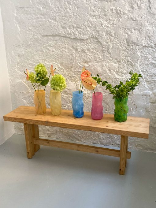 Glasvaser i smukke farver fra danske Marie Retpen